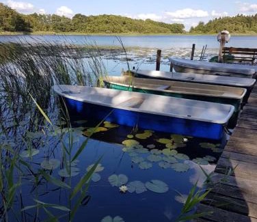 Lalendorf House | Haus Kranich -direkt am See Natur pur-