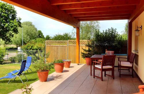 Muritz Apartment | HAUS MUeRITZBRISE EG Fewo