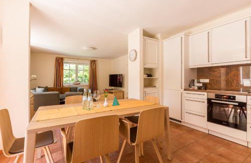 Ostseebad Ahrenshoop Apartment | Haus Strandeiche 01