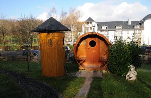 Schindeldorf House | Haus Vis a Vis 1