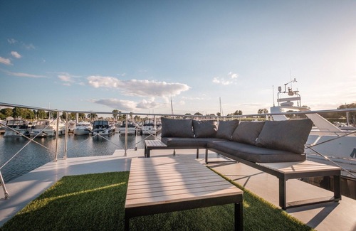 Ophoven Apartment | Hausboot für 6 Gäste mit 52m² in Kinrooi