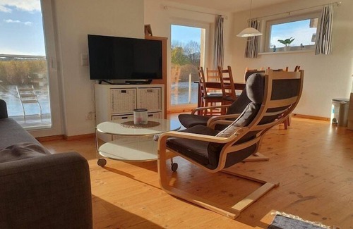 Kroeslin Boat Rental | Hausboot in Kroeslin am Bodden