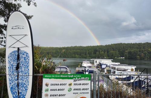 Joachimsthal Boat Rental | Hausboot Rollyboot