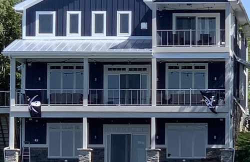 Lapeer House | Have fun on Lapeer's all sports Lake Nepessing!