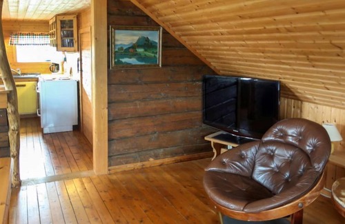 Askvoll House | Havsblikk by Interhome