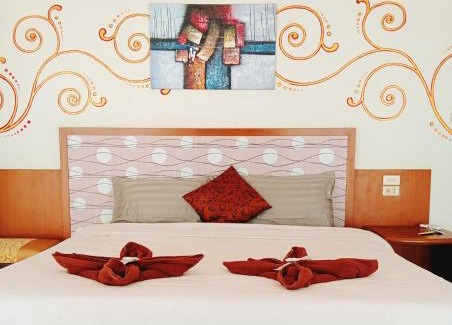 Ao Nang House | Haweli Restaurant & Guest House