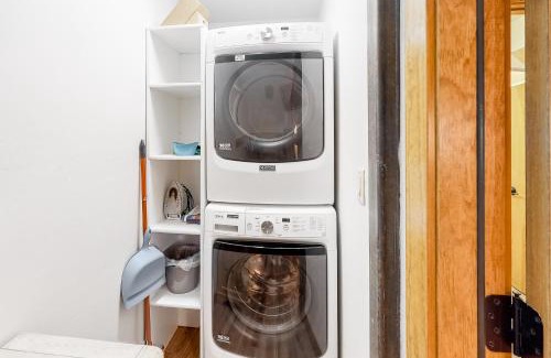 Turtle Lake House | Hawk Nest Studio