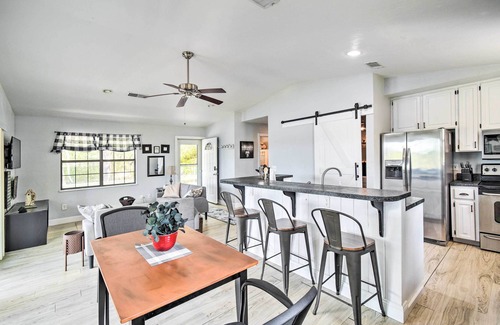 Edgar House | Hawthorne Hideaway w/Waterfront Fire Pit!