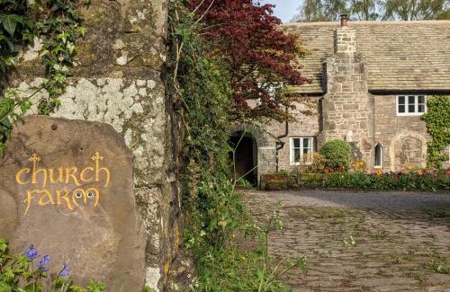 Saint Briavels House | Hayloft studio in historic barn