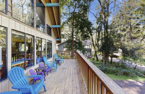 Downtown Cannon Beach House | Haystack Hideaway
