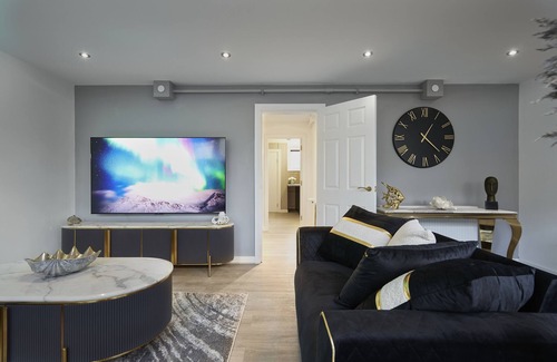 Bradford House | Hayy Prestige Townhouse