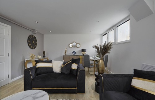 Bradford House | Hayy Prestige Townhouse