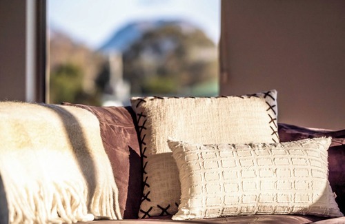 Coles Bay House | Hazards Escape - the Top Shack