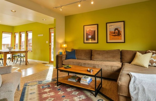 Moab Cottage | Hazel at StellaRuby Cottages