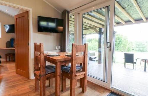 Swadlincote House | Hazel