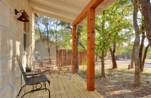 Wimberley Cabin | HCPL -Desert Willow I Cabin, wimberley