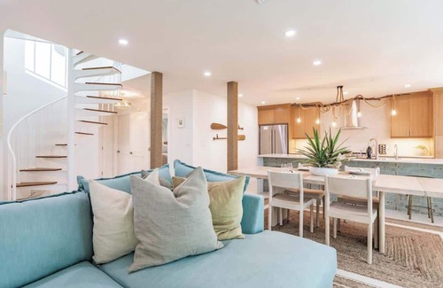 Jose's Hideaway House | Hear the Waves & See the Beach - 1 house to shore