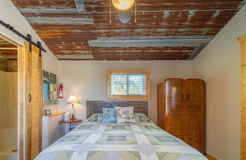 Glen Rose House | Hearsay Hideaway in Historic Glen Rose, Texas