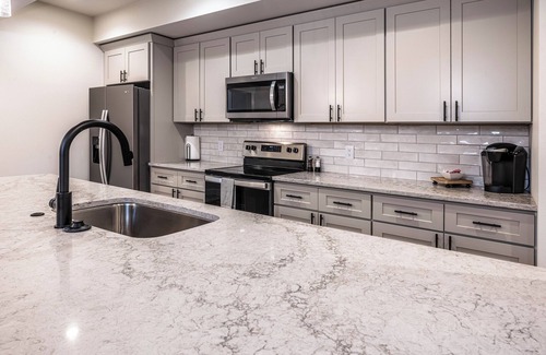 Casper Apartment | Heart of Downtown Casper Steps From Dining, Night Life & David Street Station