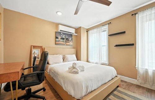 Old City House | Heart of Downtown Delight