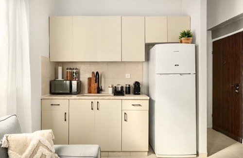 Florentin Apartment | Heart of Florentin Stylish Stay