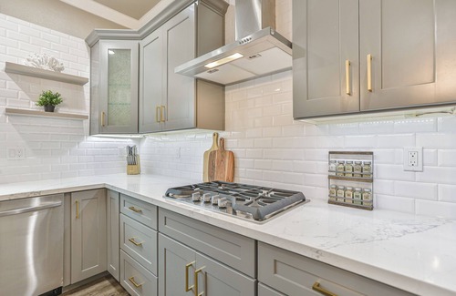 Saratoga Apartment | Heart Of Saratoga