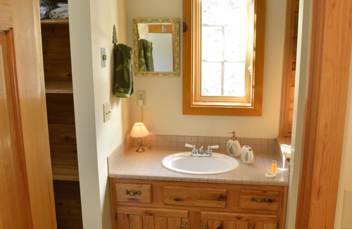 Government Camp Cabin | Heart of village! Knotty pine cabin. Perfect for 2 people!