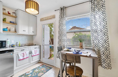 Wellington Apartment | Heart of Wellington