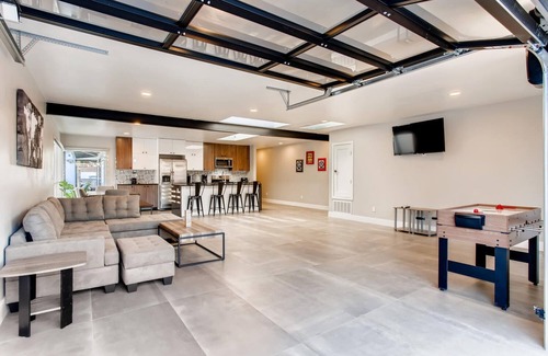 Old Town House | Heart & Soul of San Diego in Old Town. Private w/heated pool & Jacuzzi NEAR ALL.