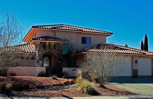 Page House | Heated Pool AmazingViews 4 Bed 3 Bath Great Location Horseshoe Bend