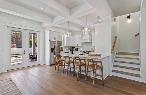 Emerald Waters Village House | Heated Pool, LSV, Steps to Beach! - Salty Sisters