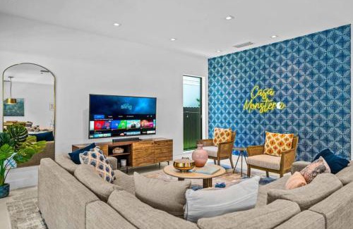 Riverside Park House | Heated Saltwater Pool, Arcades, Golf - 5min to Las Olas Boulevard