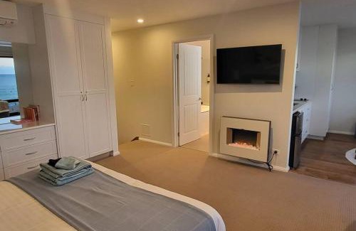Boat Harbour Beach House | Heathcliff. Stunning ocean views!