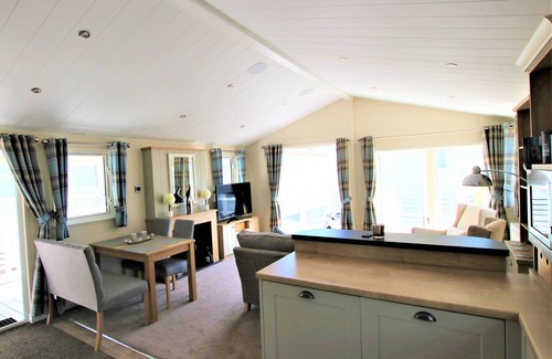 Mudeford House | 'Heathfield', A luxury lodge on the Sandhills Holiday Park Mudeford