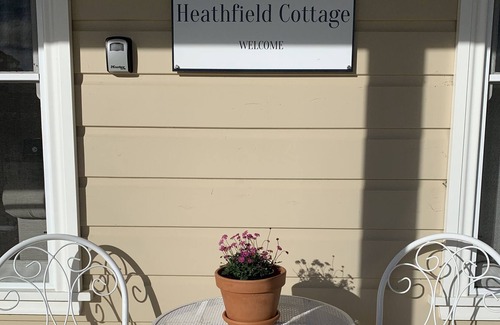 Fitzroy Falls Cottage | Heathfield Cottage Southern Highlands Gem, lovely cosy cottage