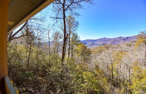 Hiawassee House | Heavenly Eden