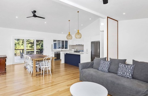 Mollymook Beach House | Heavenly Hideaway in Mollymook