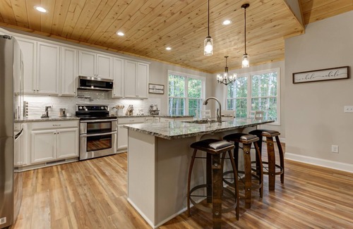 Helen Cabin | Heavenly Pines - Rustic Getaway w/Hot Tub, Fire Pit, and New Furnishings