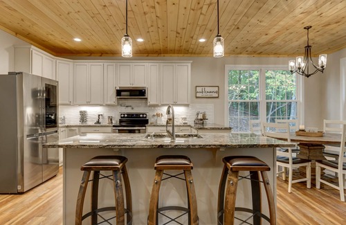 Helen Cabin | Heavenly Pines - Rustic Getaway w/Hot Tub, Fire Pit, and New Furnishings