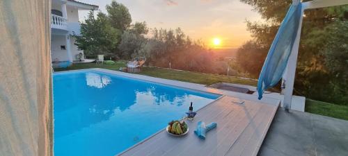 Oropos Apartment | Heavenly Views-1- Maisonette with pool close to the Beach