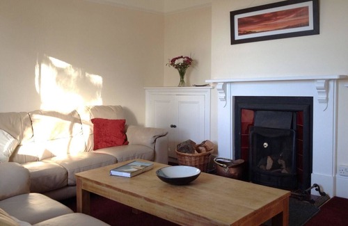 Broadwoodkelly Cottage | HEDGELEA, pet friendly, country holiday cottage in North Tawton