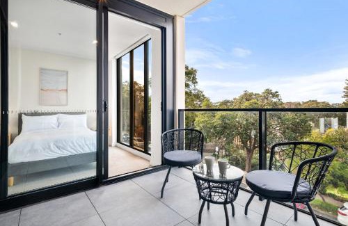 Heidelberg Apartment | Heidelberg 2-Bed Retreat near Austin Hospital