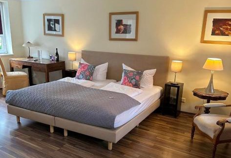 Langenlonsheim Hotel | HEINRICHs winery bed & breakfast