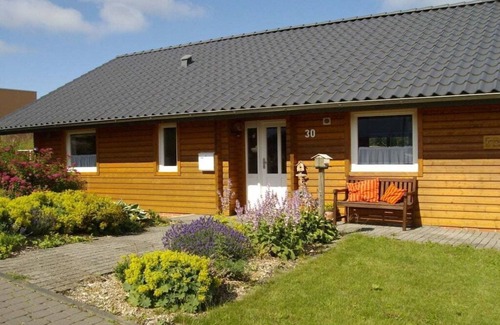 Grenderich Boat Rental | Helga Comfortable holiday residence