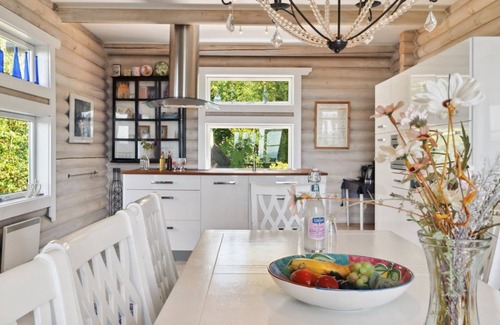 Vang House | "Heli" - 200m from the sea by Interhome