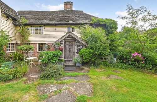 Barns Green Cottage | Hell Fyre 1594 by inspirestays.com - a cottage that sleeps 2 guests in 1 bedroom