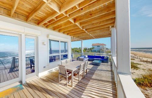 Plantation House | Hello Sunshine
