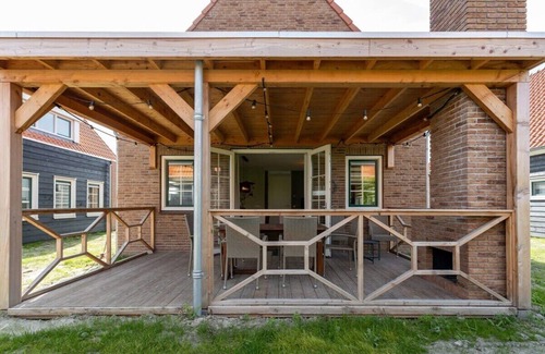 Ossenisse House | Hello Zeeland - vakantiewoning Knuitershoek 86