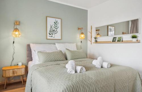 Braunschweig City Center Apartment | Hellohome - Schlossblick Apartment - Wintergarten