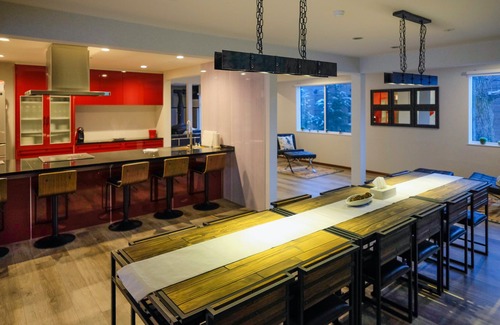 Hokujo Cottage | Helmet Club